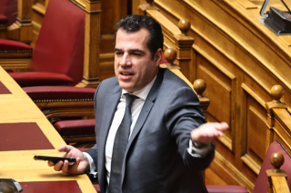 Υποκρισία και εργαλειοποίηση